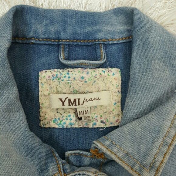 Women's Denim Vest Size Medium - Picture 3 of 5